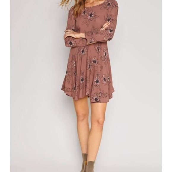 Amuse Society Dresses & Skirts - EUC Amuse Society Floral Dress Size XS